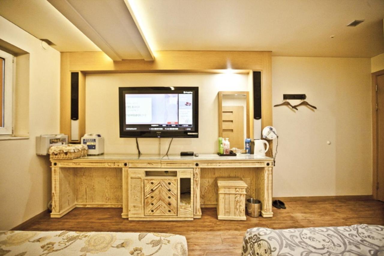 Hotel Star Gangnam Сеул Екстер'єр фото